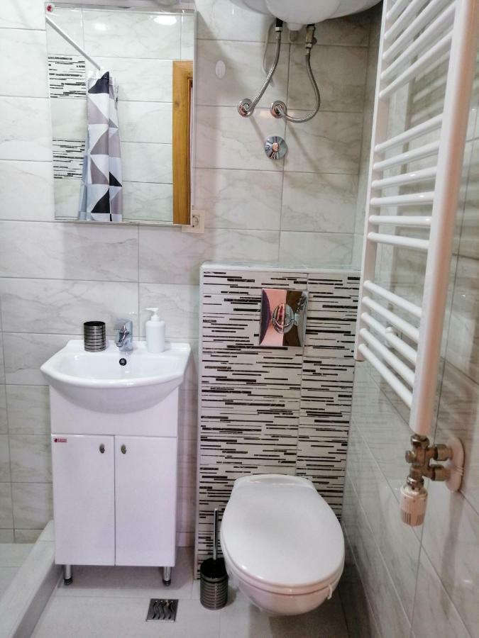 Studio Apartman Irena 2 Бієла Екстер'єр фото